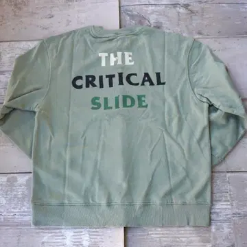 TCSS VANDAL CREW 새상품