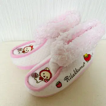 [초기초레어] 리락쿠마 코리락쿠마 룸슈즈 딸기 핑크 복슬복슬
