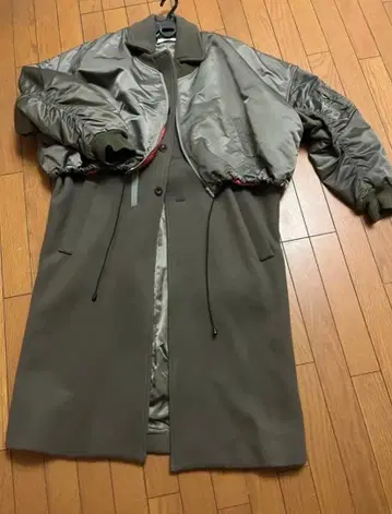 [새상품급] UN3D. 롱 코트 레어