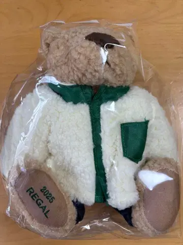 REGAL 2025 자켓 포함 곰 봉제 인형