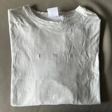 Mrs. Green Apple 화이트 긴팔 T셔츠 타월