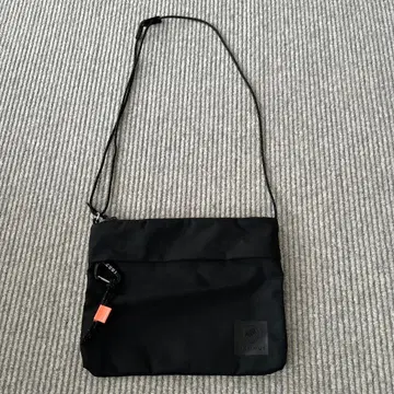 MAMMUT 블랙 사코슈