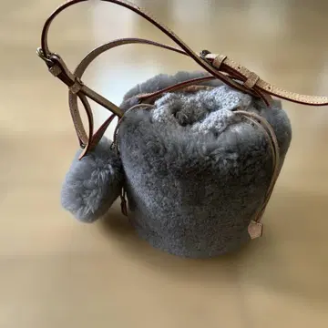 muku 무스탕 백 버킷형