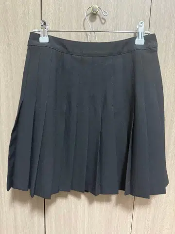 MOUSSY 블랙 플리츠 스커트