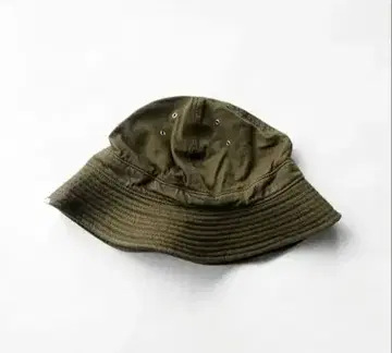 [ 미사용 새상품 ] DECHO 올리브 퍼티그햇