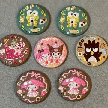 산리오 자수 캔뱃지