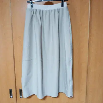 GOKI (고키) 스커트