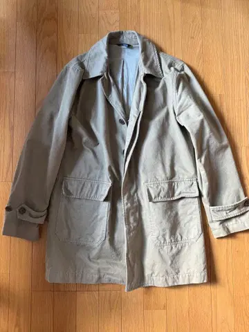 오거스트 틴 코트 미국제