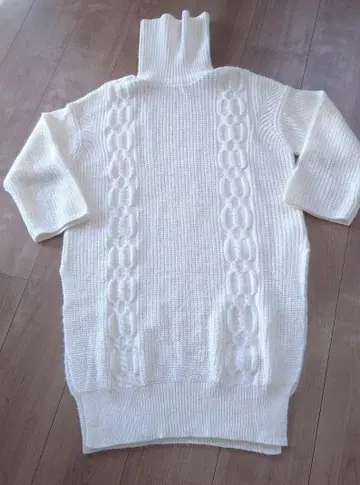 ABAHOUSE qualite [ 미사용 새상품 ] 터틀넥 니트 원피스