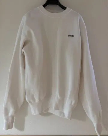 [10th] emmi 로고 밀라노 리브 상의