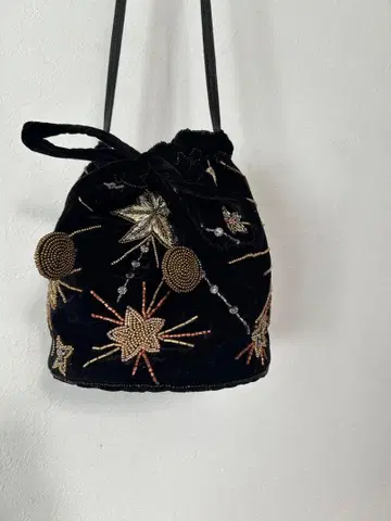 야마다야 벨벳 비즈 복조리 백 블랙