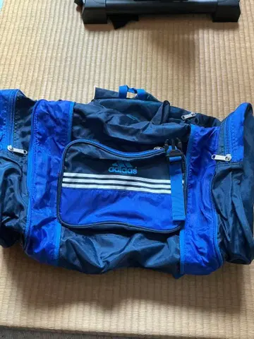 adidas 대형 백팩