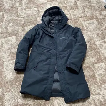 몽벨 다운 코트 L