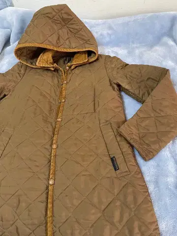 라벤햄 가볍고 따뜻한 기장 중간 사이즈 코트 카멜색