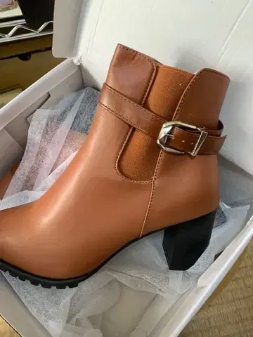 오렌지 버클 부티