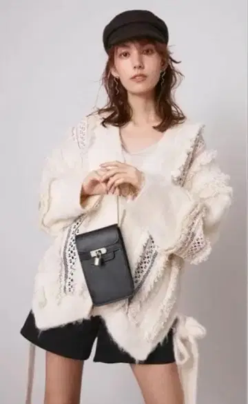 새상품! SNIDEL 퍼 라이크 레이스 니트 가디건