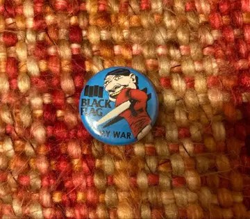 레어 black flag 블랙 플래그 캔뱃지 my war