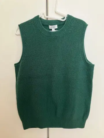 COS 그린 니트 베스트 M 사이즈