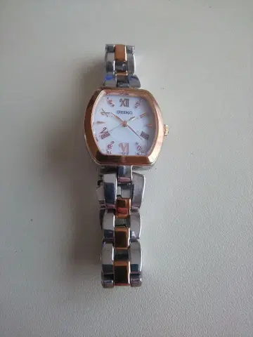 SEIKO 세이코 전파 솔라 손목시계 1B21-0AH0 여성용