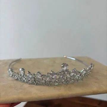 [미사용 새상품] BRIDE ME [ZT-01] 티아라