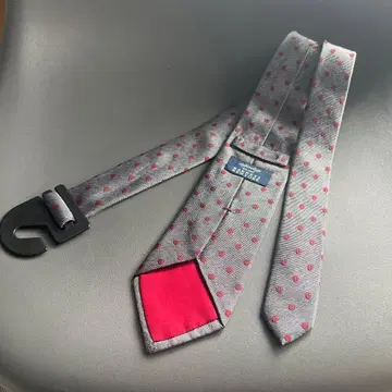 바니스 뉴욕 도트 무늬 슬림 타이