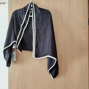 UNITED ARROWS 그레이 스톨