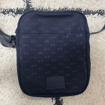 ARMANI EXCHANGE 블랙 숄더백