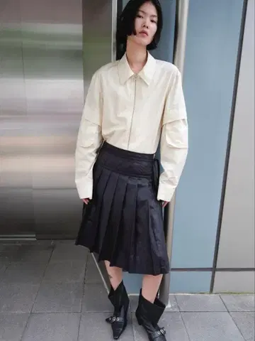 LOW CLASSIC 포켓 슬리브 집업 셔츠