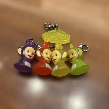 텔레토비즈 캡슐 토이 4개 + 로고 SET