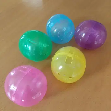 캡슐 토이 캡슐만