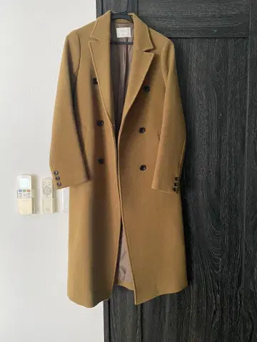 카키 더블 브레스트 롱 코트