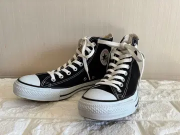 컨버스 블랙 하이컷 스니커즈