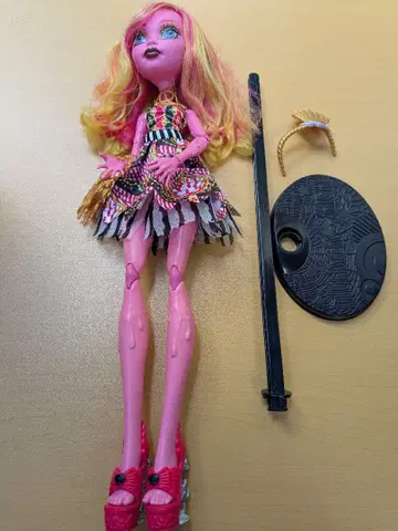 몬스터 하이 구리올로페 줄리 틴튼