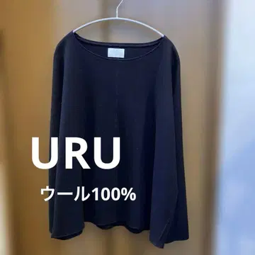 URU 네이비 라운드넥 울 100% 티셔츠 풀오버