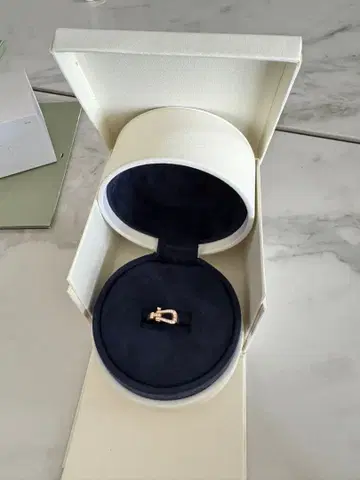 포스10 미디엄 다이아 반지