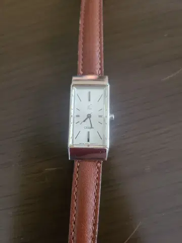 CITIZEN xC 손목시계 아날로그 가죽 벨트 브라운