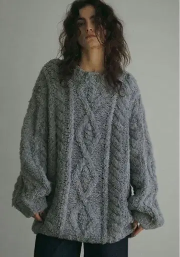 택 포함 미사용 새상품 에트레토쿄 페더얀 케이블 핸드 니트 그레이