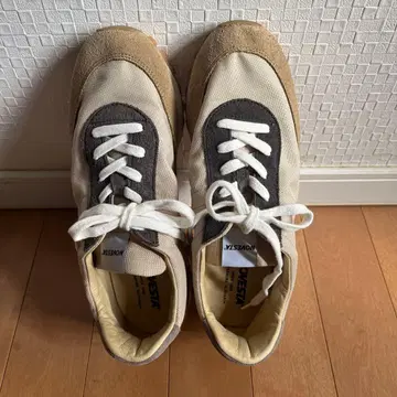 NOVESTA 베이지 그레이 스니커즈 39