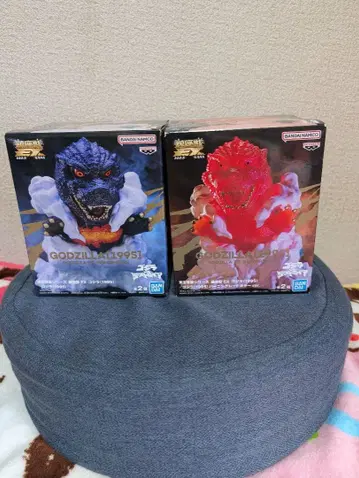 고질라 1995 디스트로이어 피규어 세트 [ 새상품 미개봉품 ]