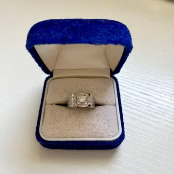 실버 반지 스퀘어 컷 반지 유품 정리