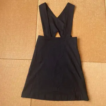 이오그래픽 a. 울 오버롤 스커트 S