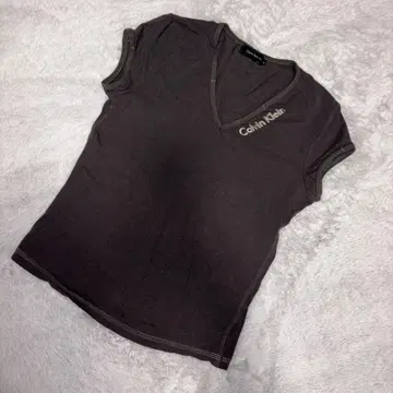 캘빈클라인진스(M) 반팔 티셔츠 커트앤소우 원포인트 블랙