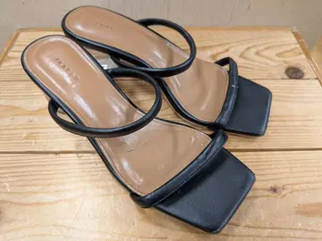 FRAY I.D 샌들 뮬 블랙 37