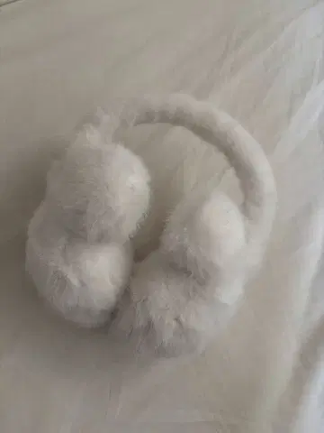 디즈니 귀도리 화이트