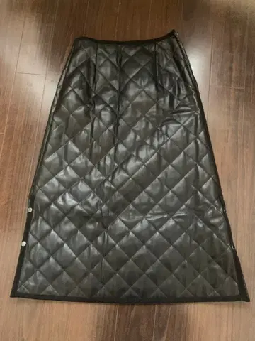 aga 퀼팅 롱 스커트 블랙 38