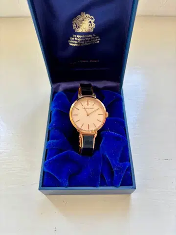 영국 할시온 데이즈 손목시계