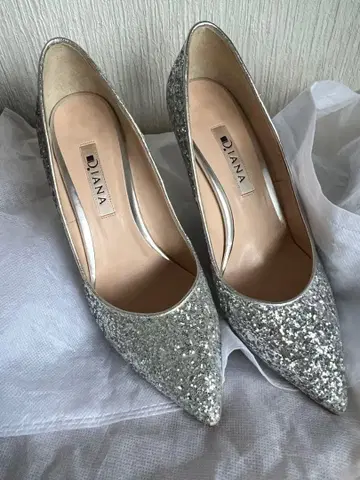 DIANA 실버 글리터 펌프스 하이힐