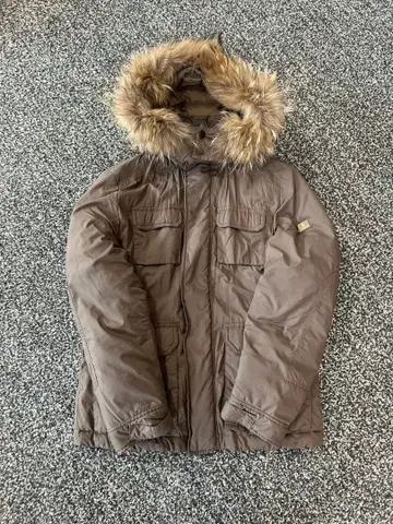 FERVOR/페이버 브라운 다운 자켓