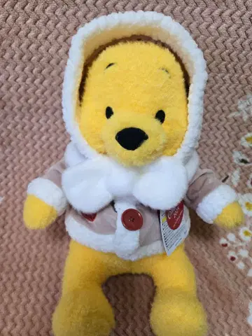 미사용 새상품 푸우 봉제 인형 크리스마스 2025