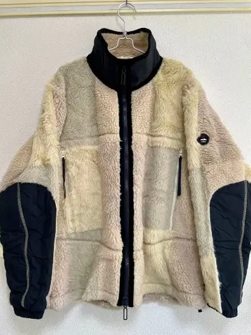 YDOT의 플리스 자켓 보아 자켓